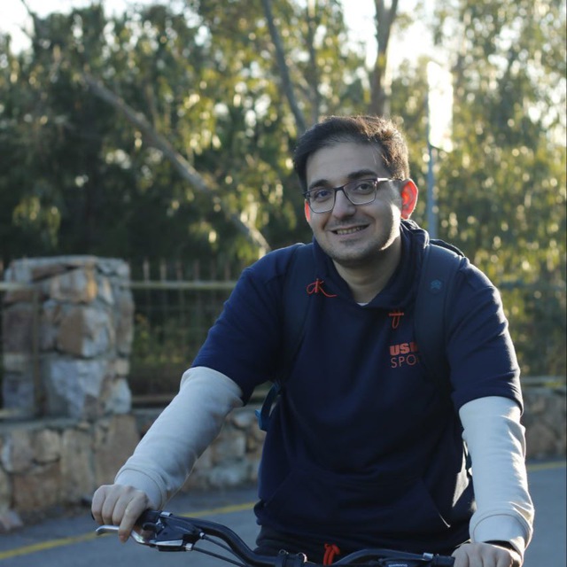 Amir Ehsandar Profile Picture